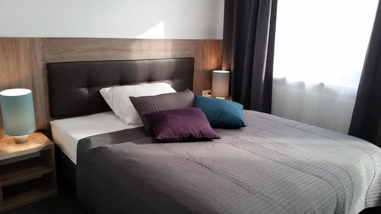 Appart-Hotel, Einsteinstrasse Herzogenaurach Εξωτερικό φωτογραφία